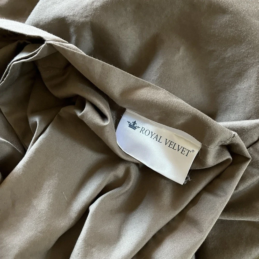 Royal Velvet Taupe Twin Duvet Cover Set Button Closure